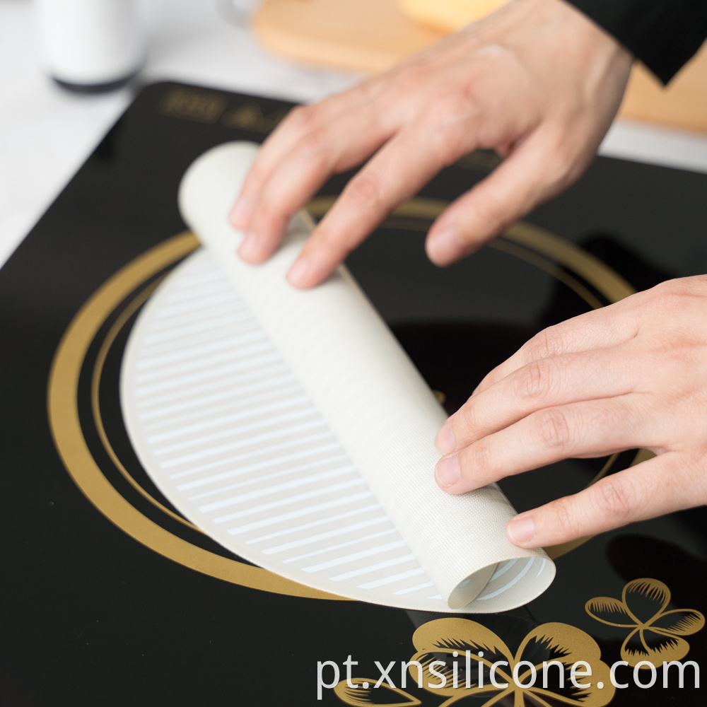 Silicone induction cooker mat